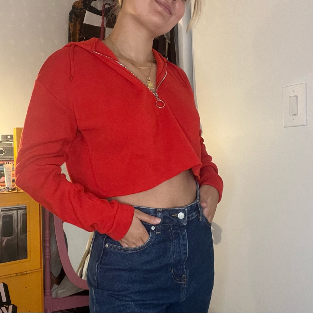TOP SHOP RED CROPPED SWEATER